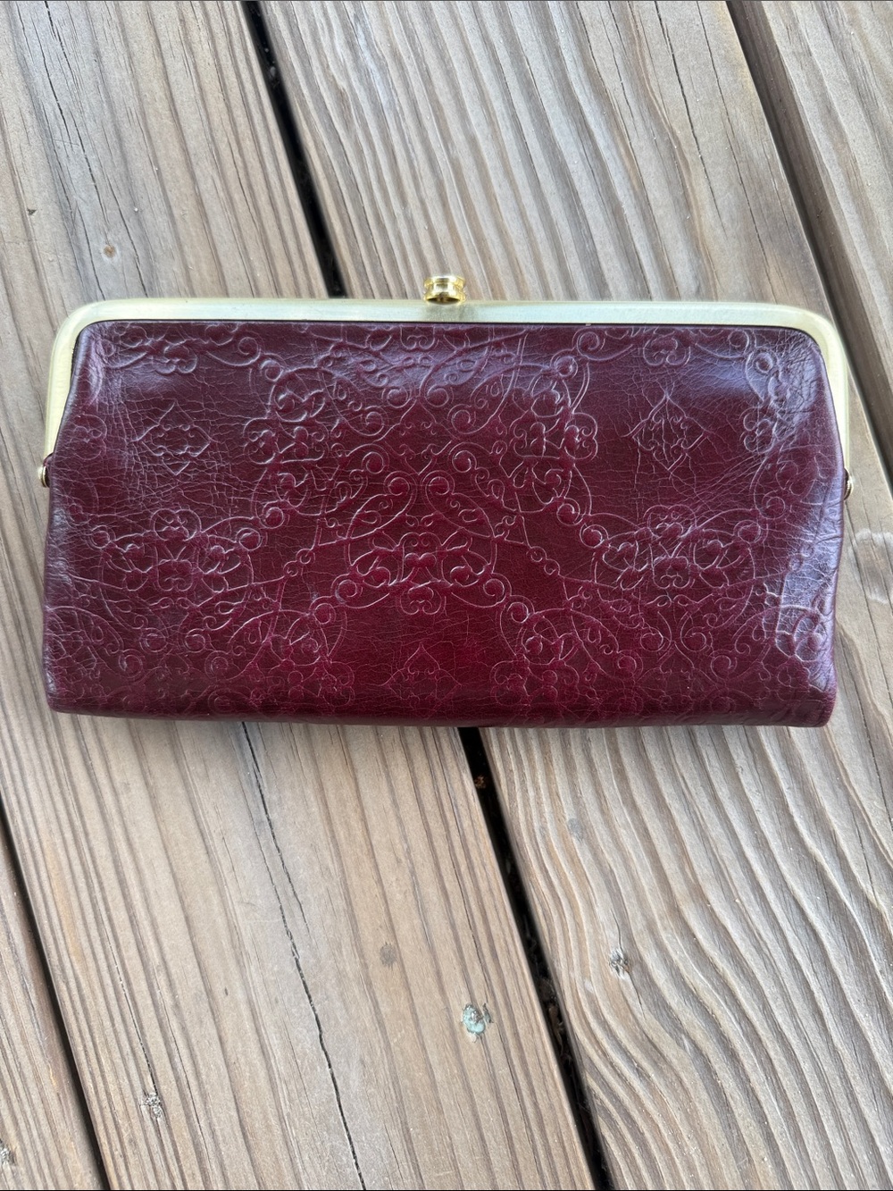 NWOT HOBO Lauren Embossed Burgundy Clutch Wallet